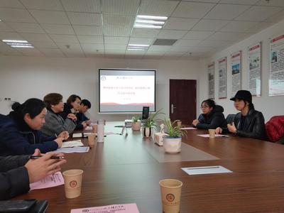 贵州民族大学人文科技学院与贵州晟世锦绣民族文化投资 召开校企合作洽谈会